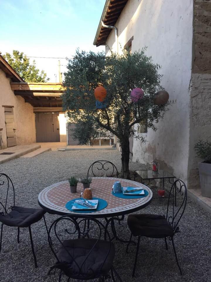 La Grange De La Batone - Bed And Breakfast Messimy-sur-Saone Екстер'єр фото